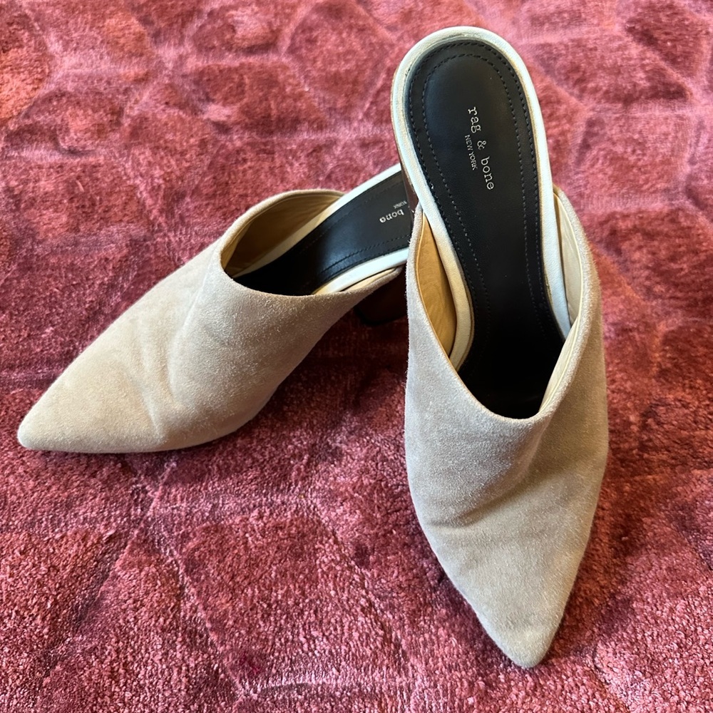 COPY - Rag & Bone heeled mule. Tan suede with block heel. Size 38.